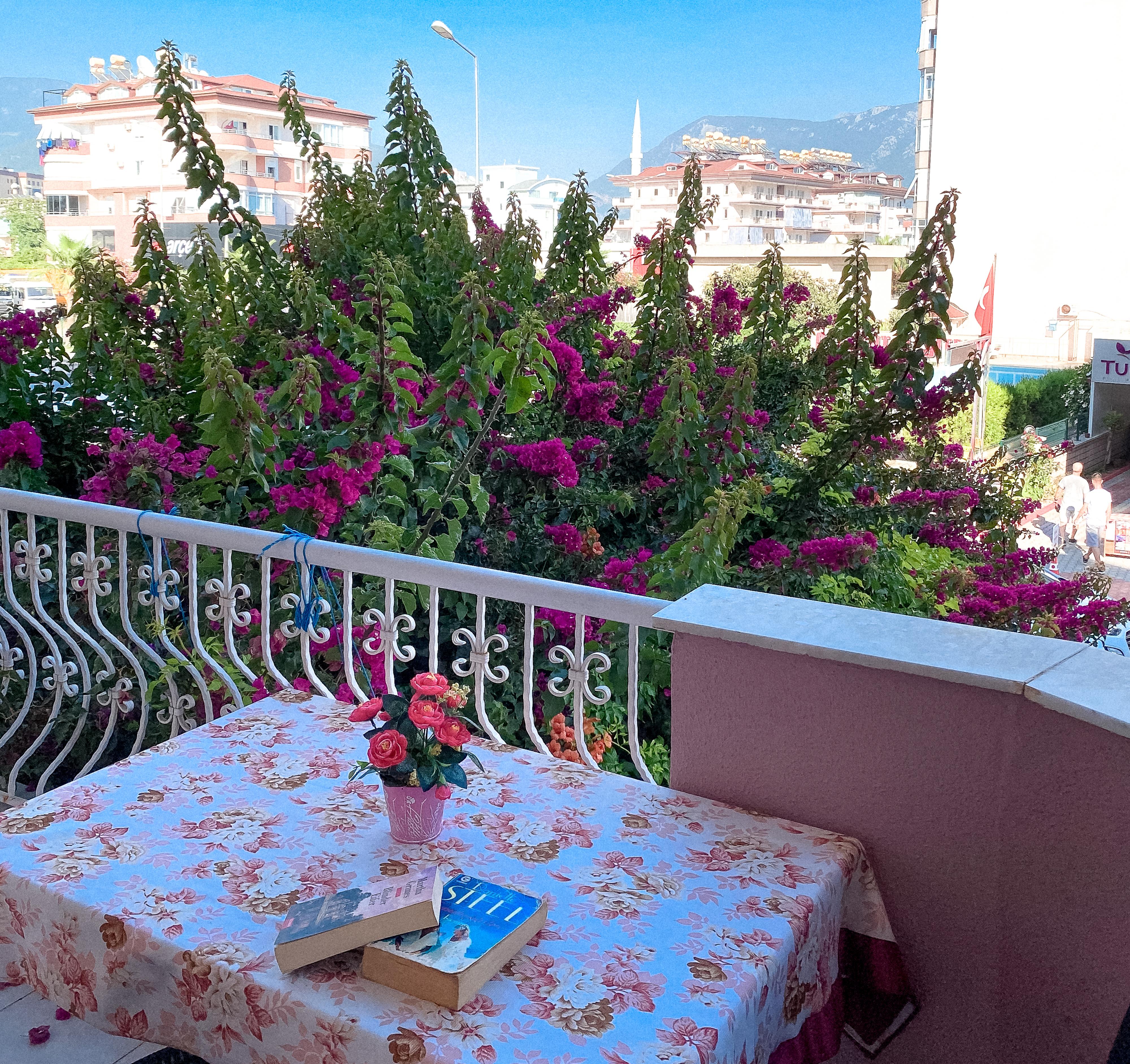 Bella Rose Hotel, מלון דירות