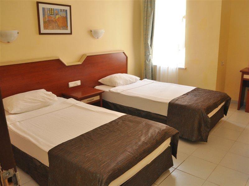 מלון דירות Bella Rose Hotel, אלאניה